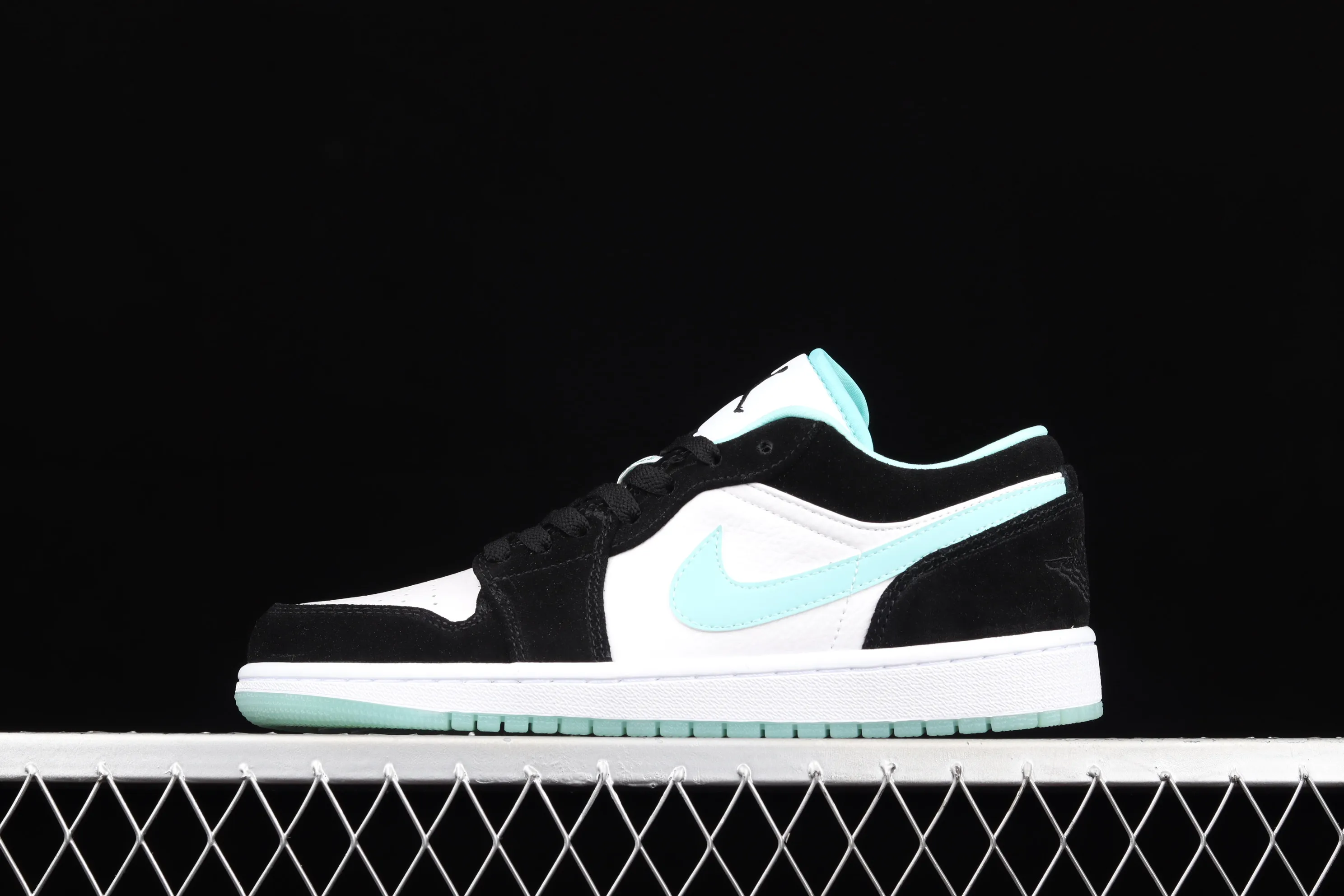 All categories Air Jordan Jordan series basketball shoes Air Jordan 1 Low X version Air Jordan 1 Low AJ1 Joe 1 low-top cultural and leisure sports sneakers CQ9828-131